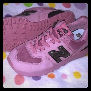 Women’s New Balance 574 Sneakers